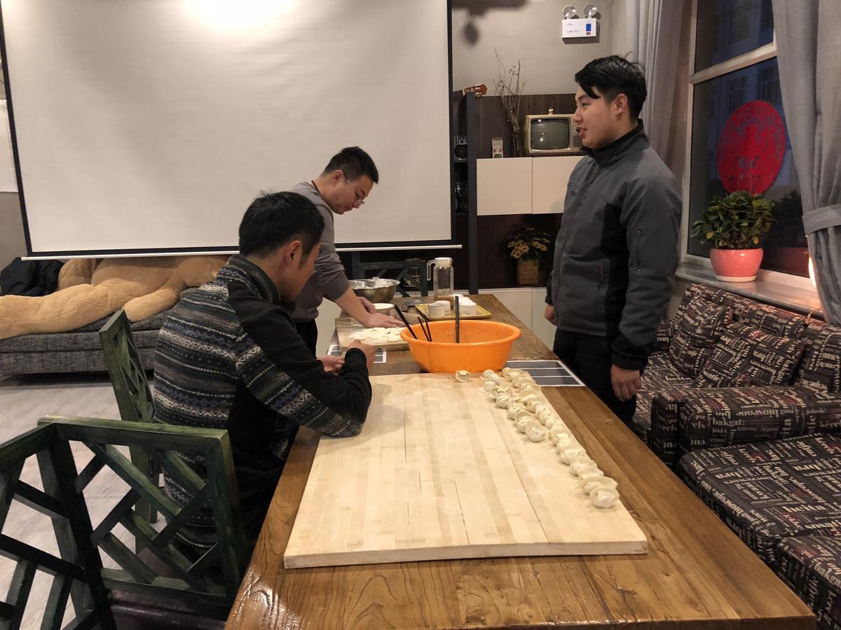 Lemongo Youth Hostel Hohhot Exterior photo